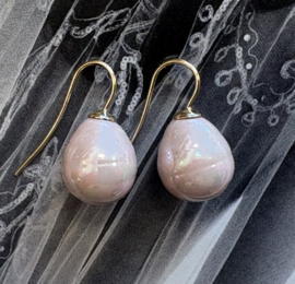 Vermeer parel oorbellen roze/goud