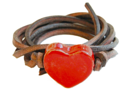 Armband leren veter met rood hart