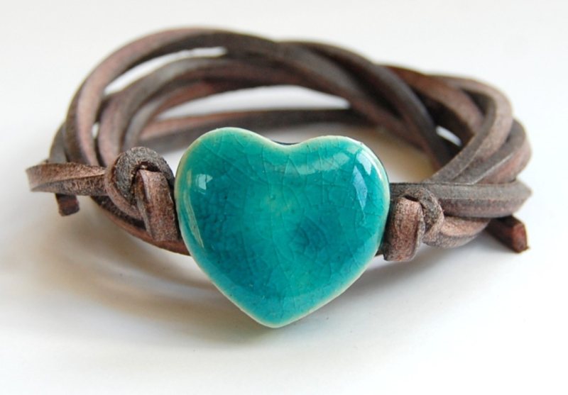 Armband leren veter met turquoise hart
