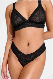 Lace Laboratory Lace Thong Black