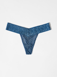 Lace Laboratory Lace Thong Ice Queen