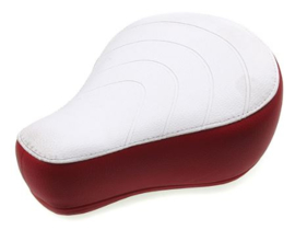 Zadel voor Puch Maxi - dikke versie -wit met rood en witte inscriptie PUCH