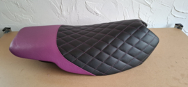 zwart met paars en paars ruitpatroon