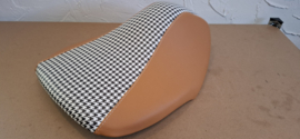 houndstooth met cognac