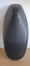 Zwart, standaard fabriekszadel