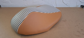 houndstooth met cognac