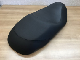 zwart met zwart carbon zitgedeelte