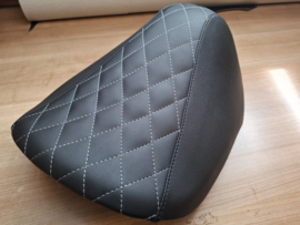 zwart met wit ruitmotief