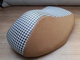 houndstooth met klassiek bruin