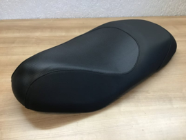 zwart met zwart carbon zitgedeelte