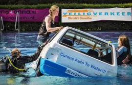 Auto Te Water Cursus 2, Help!