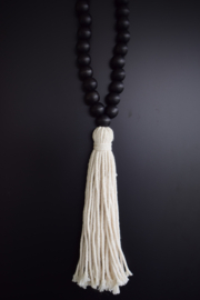 DECORATIE KETTING MET KWAST
