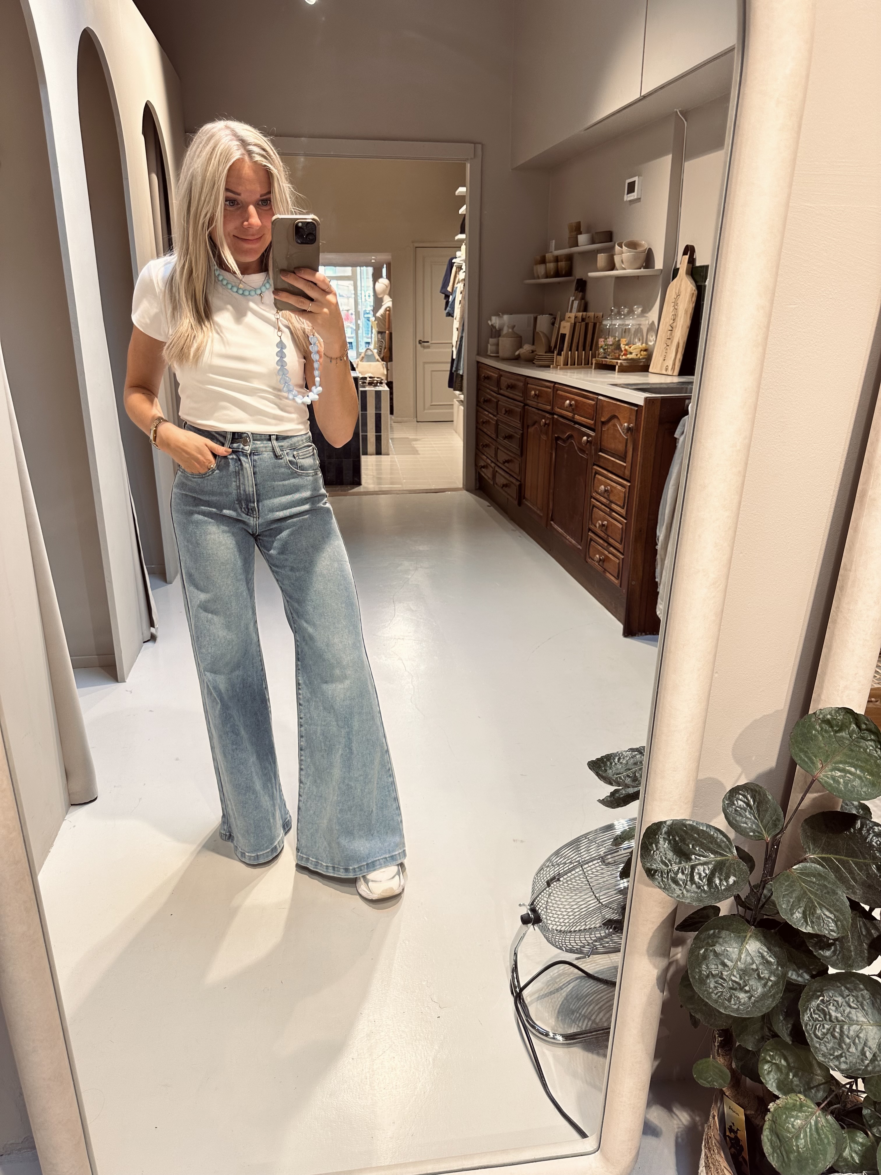 THE PERFECT WIDE LEG