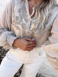 GOLDEN DETAIL BLOUSE