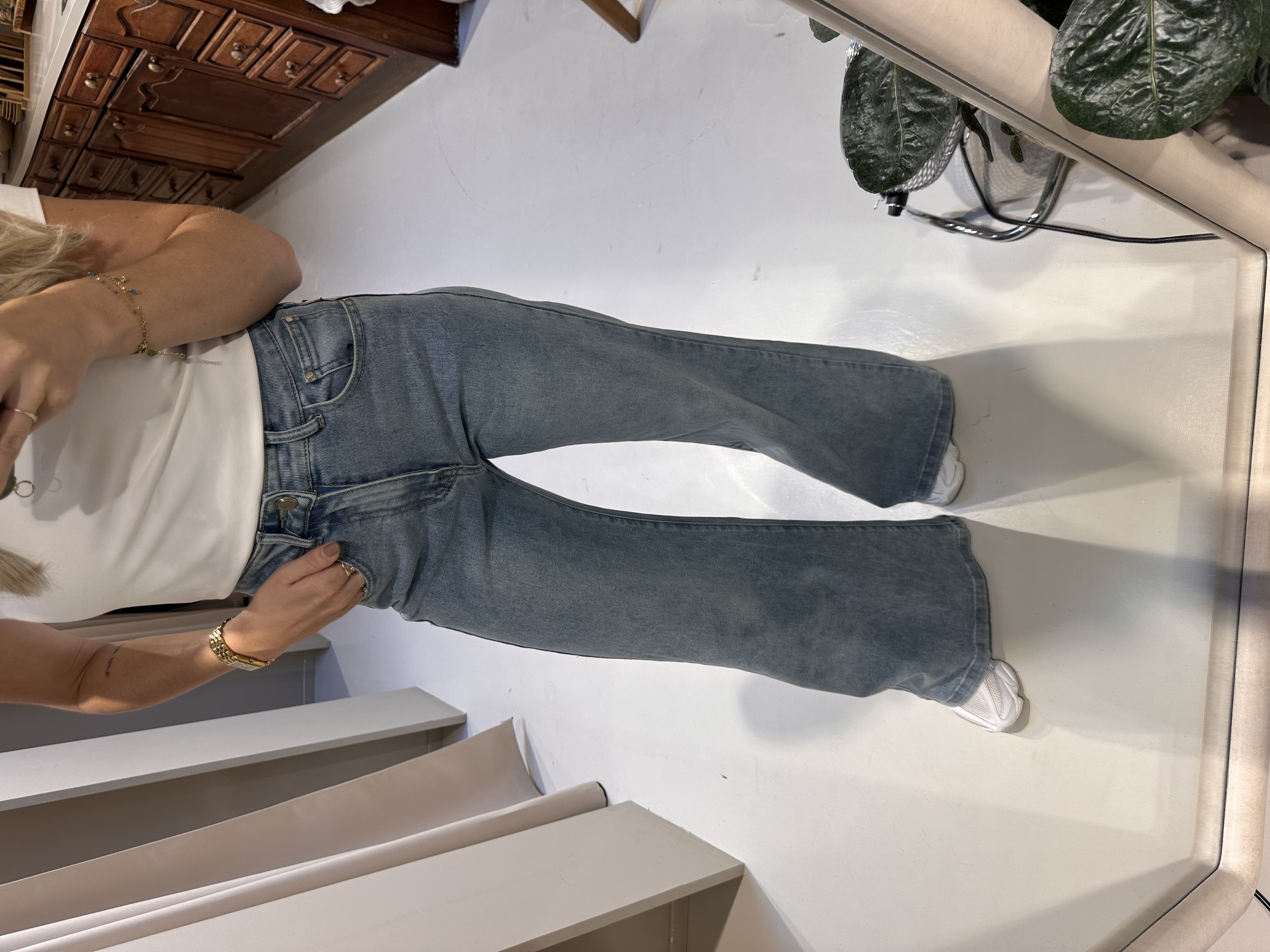 THE PERFECT WIDE LEG