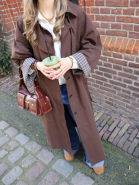 OVERSIZED BROWN TRENCHCOAT