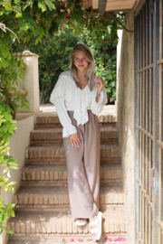RUFFLE BLOUSE