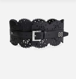 Grote taille riem met cut outs