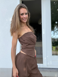 Pak Jolie bruin