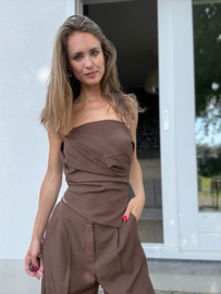 Pak Jolie bruin