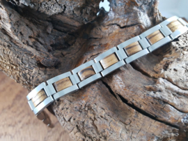 Edelstaal en zebrano hout