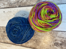 KNITMAS - Blauwtje In Het Paradijs