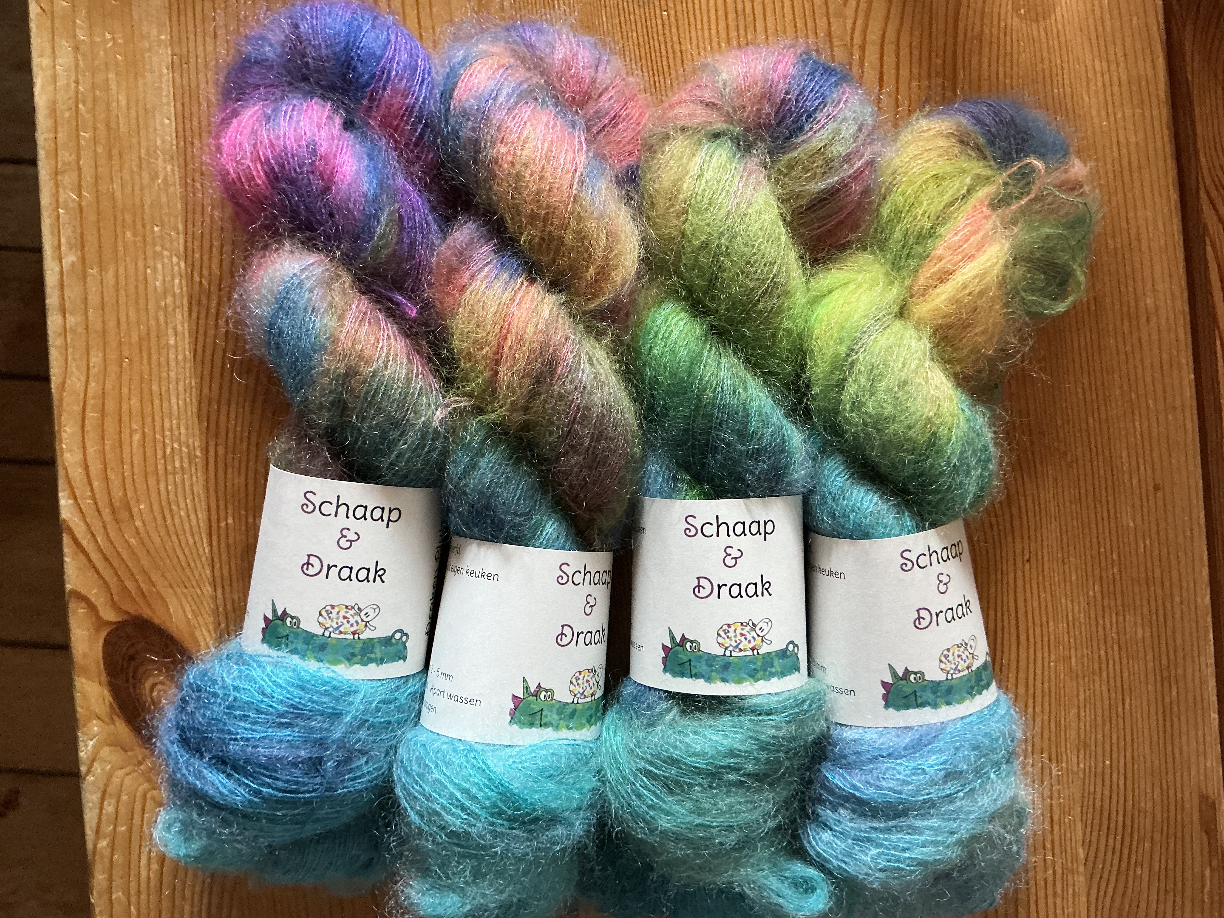 Draken Pluis - xxx