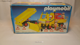 Playmobil 3454 - Sneeuwploeg  / Truck met aanhanger met doos, 2ehands (A)