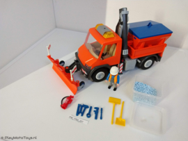 Playmobil 4046 - Unimog / Truck strooiwagen met sneeuwploeg, 2ehands