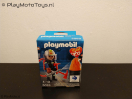 Playmobil 5099 - Play And Give Brandweerman