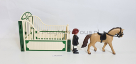 Playmobil 5111 - Dressuurpaard met paardenbox, 2ehands