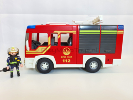 Playmobil 5363 - Brandweerwagen met licht en geluid, 2ehands met doos
