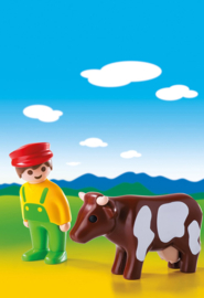 1.2.3. Playmobil 6972 - Boer met Koe