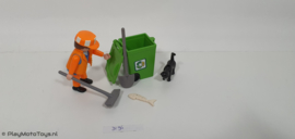 Playmobil 3196 - Straatveger met vuilcontainer en poes,  gebruikt.