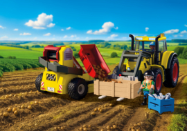 Playmobil 72161 - Grote Tractor met aardappelrooier