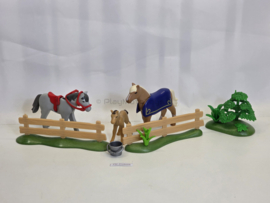Playmobil 4188 - Paardenfamilie, 2ehands set met handleiding