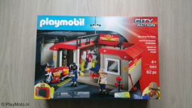 Playmobil 5663 - Meeneem Brandweer kazerne met brandweermotor