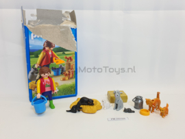 Playmobil 6139 - Kattenfamilie met verzorger, 2ehands