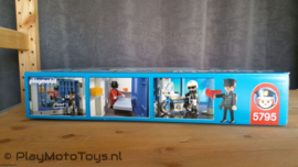 Playmobil 5795 - Politieset met gevangenis  MISB