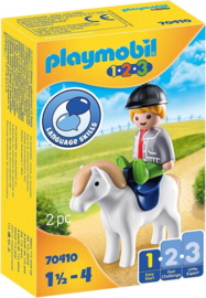 1.2.3. Playmobil 70410 - Jongen met pony