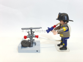 Playmobil 4795 - Special Plus Brandweerman met Hydrant, 2e hands.