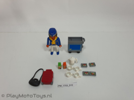 Playmobil 4761 - Stewardess met servicekar, gebruikt & compleet.