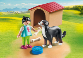 Playmobil 70136 - Meisje met Berner Sennen hond