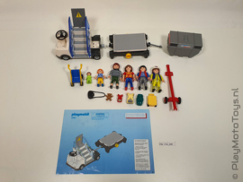 Playmobil 5262 - Vliegtuigtrap en vrachtafhandeling, gebruikt & compleet.