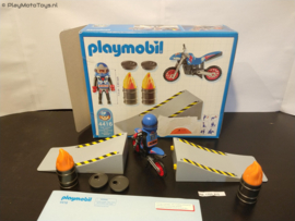 Playmobil 4416 - Crossmotor met springschans, 2ehands met doos