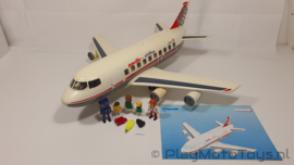 Playmobil 4310 - Passagiers en vrachtvliegtuig, gebruikt