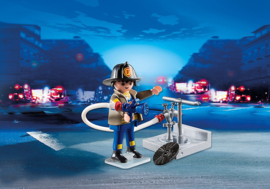 Playmobil 4795 - Special Plus Brandweerman met Hydrant
