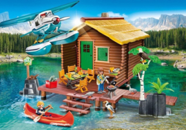 Playmobil 9320 - Blokhut aan het meer met watervliegtuig