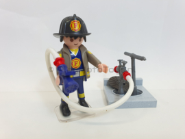 Playmobil 4795 - Special Plus Brandweerman met Hydrant, 2e hands.