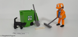 Playmobil 3196 - Straatveger met vuilcontainer en poes,  gebruikt.